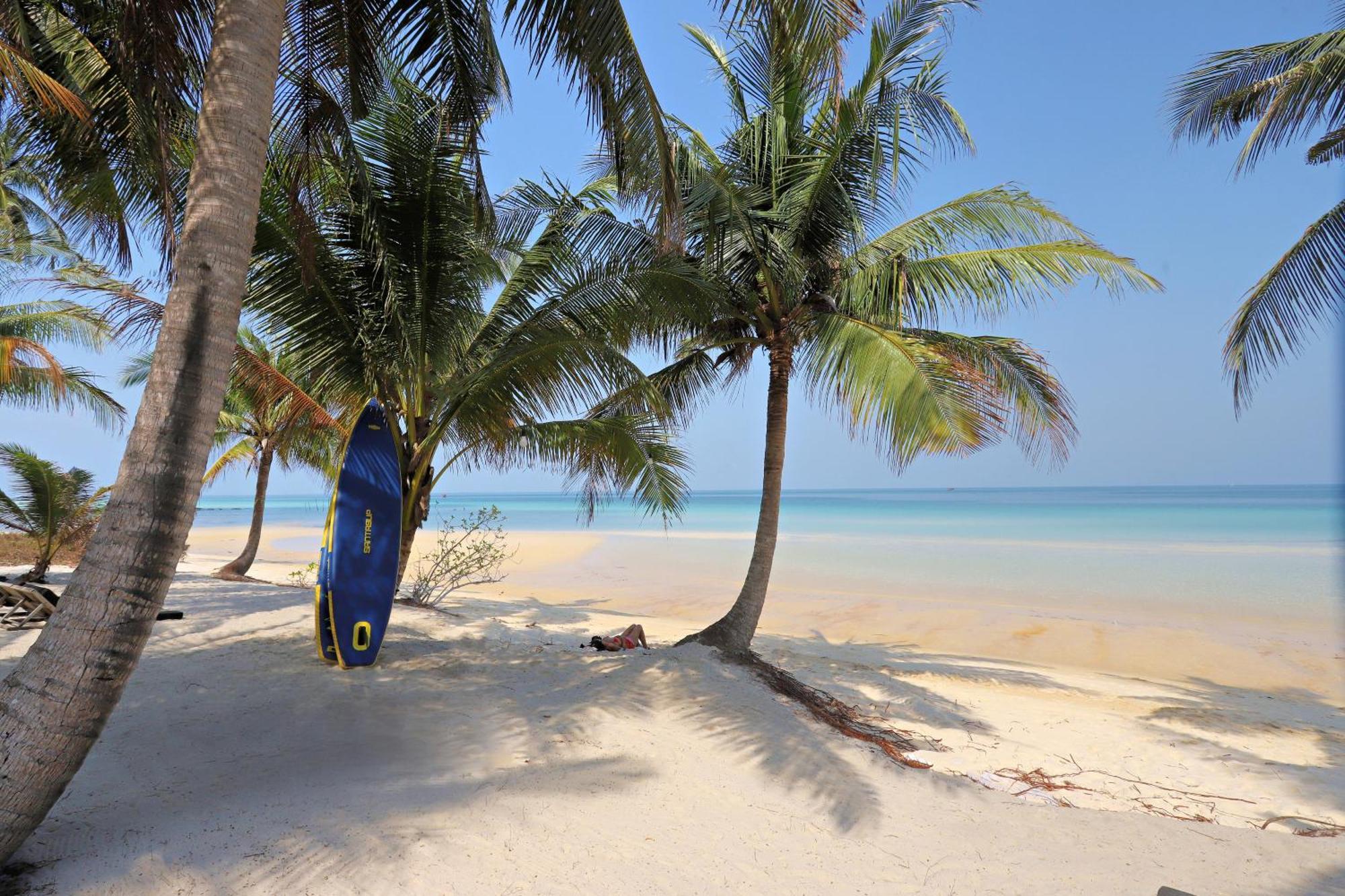 Готель Tamu Koh Rong Pagoda Beach Екстер'єр фото