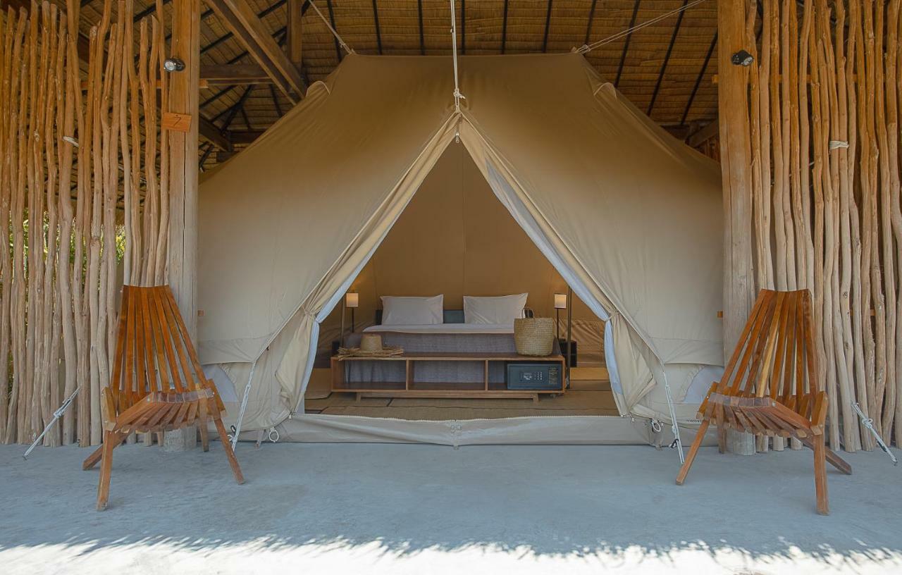Готель Tamu Koh Rong Pagoda Beach Екстер'єр фото