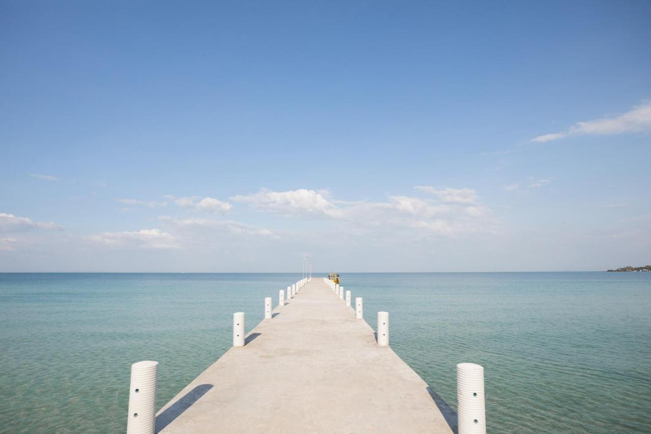 Готель Tamu Koh Rong Pagoda Beach Екстер'єр фото